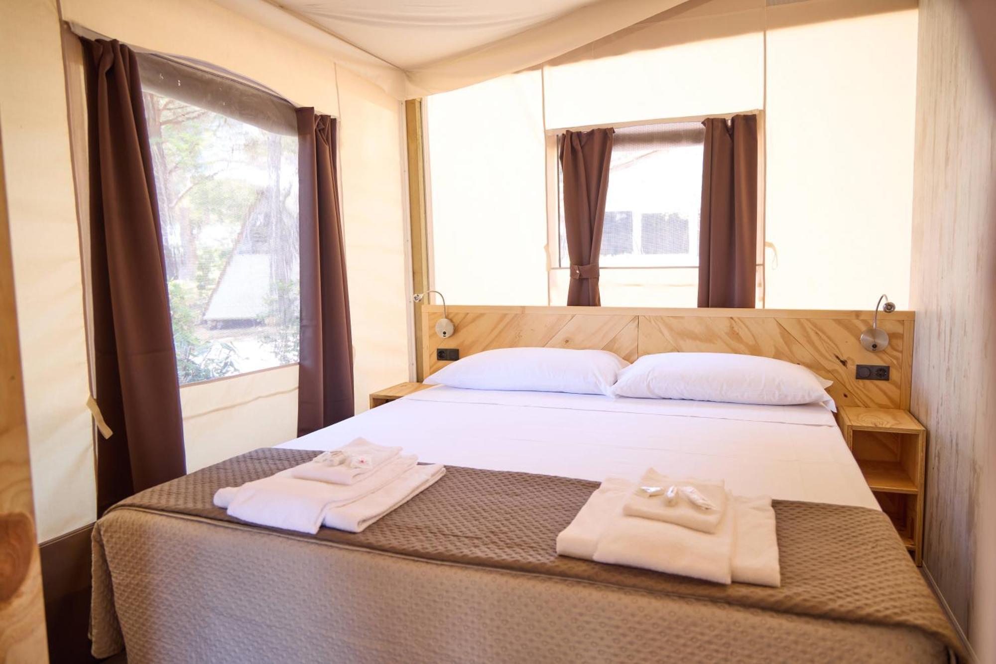 Costa D'Argento - Camping Village Club カパルビオ エクステリア 写真