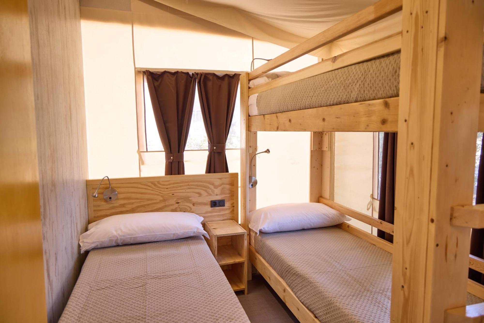 Costa D'Argento - Camping Village Club カパルビオ エクステリア 写真